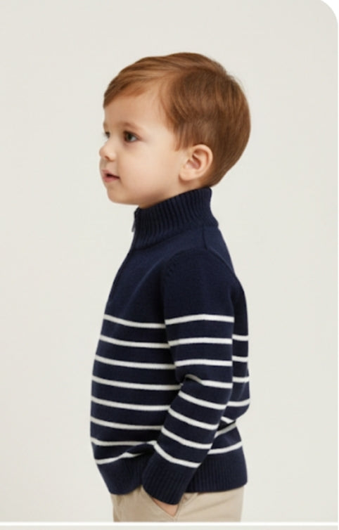 Marca & SpencerMarks & Spencer Kids’ Pullover
Half zip – Navy blue with white stripes